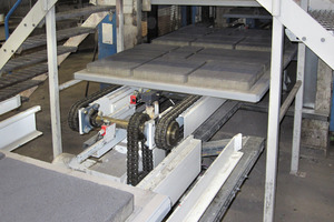  4One of the two readers that were integrated in production cycle in the course of the conversion of the plant is located behind the lowerator  