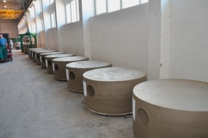  Fig. 3 Manhole bases in the production hall. 
