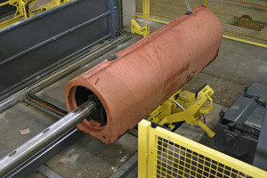  7In the next step, the inner steel core (which is fitted with a newly developed spreading mechanism) still located in the pipe is ejected automatically 