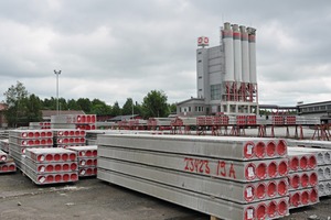  Structural precast elements such as these prestressed concrete floor slabs are the most important products from Lujabetoni 