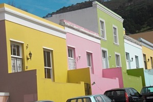  Fig. 9 Colorful houses in the Malay Quarter in Cape Town. 