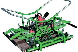  One of the new paver-laying clamp models to be presented at Bauma 