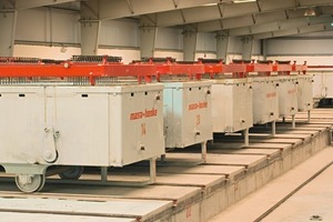  Abb. 1 Gefüllte Formen im Gärbereich: Die niedrige ­Bauhöhe im Gärbereich ­verbesserte die Wärmebilanz und führte zu Energieeinsparungen während des Gärprozesses sowie zu Kostensenkungen innerhalb der Bauphase.  