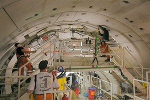  Fig. 11 Precision height: assembly of the eight precast segments to a ring weighing 46.2 tons.  