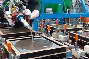  Insight into the production of high-quality wet-cast molds with the aid of mechanical and computer-controlled process engineering 