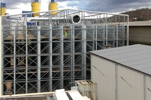  Fig. 1 Installation of the HS-Steel-Classic curing chamber as a ­detached structural steelwork with air circulation of CDS Ltd., Stoke-on-Trent, UK. 