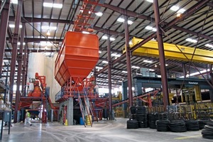  The Wiggert Twin Mixer MobilMat Mo3750-3750-3-PCS presents itself in the center of the large Hanson facility. The mixer was supplied and installed by Advanced Concrete Technologies in 2006 