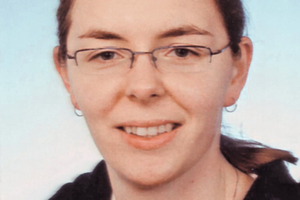  M. Eng. Melanie Schomann; Hochschule Wismardocument.write('' + 'melanie.schomann' + '@' + 'hs-wismar' + '.' + 'de' + '');2004 bis 2011 Studium des Bauingenieurwesens an der Hochschule Wismar; Master-Thesis „Anti-Graffiti-Systeme und Graffiti-Entfernung“, ab 2012 Laboringenieurin/Laborleiterin; seit 2013 wissenschaftliche Mitarbeiterin an der Hochschule Wismar - University of Applied Sciences: Technology, Business and Design, Fakultät für Ingenieurwissenschaften, Bereich Bauingenieurwesen 