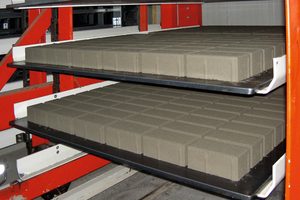 “Steinebleche” steel pallets are available in thicknesses from 8 to 20 mm (in millimeter increments). Additional options include pallets in intermediate dimensions 