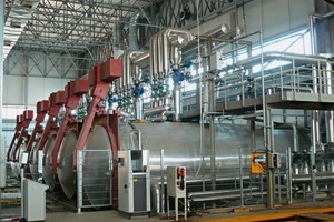  <span class="bildunterschrift_hervorgehoben">Fig. 3</span> The curing area with the autoclaves is automatically controlled to ensure optimal product quality.  