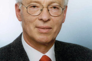  AuthorProf. Dr. jur. Gerd Motzke; Jur. Fakultät der Universität Augsburgdocument.write('' + 'gerd.motzke' + '@' + 't-online' + '.' + 'de' + '');1961 bis 1965 Studium der Rechtswissenschaften in München, Berlin und Würzburg; Richter, Staatsanwalt, Regierungsdirektor im Hochschuldienst, Staatsanwalt als Gruppenleiter, Richter am Oberlandesgericht (OLG); 1997 bis 2006 Vorsitzender Richter am OLG München, Bausenat in Augsburg; seit 1990 Honorarprofessor für Zivilrecht und Zivilverfahrensrecht an der Juristischen Fakultät der Universität Augsburg; seit 2010 zugelassener Rechtsanwalt mit den Schwerpunkten Privates Baurecht und Architektenrecht; Tätigkeit als Schiedsrichter und Schlichter sowie im Rahmen von Sachverständigenausbildung und Fortbildung von Fachanwälten für Bau- und Architektenrecht; verschiedene Veröffentlichungen im Bereich des Baurechts und des Verfahrensrechts 