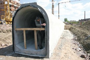  Begehbarer Leitungsgang zur Aufnahme verschiedener Netzsparten  