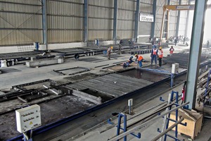  Production of precast floor plates and special elements in the Weckenmann precast plant in Bharat City, India 