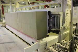  The plant features more than 29 fermentation chambers and six ­autoclaves. Every autoclave can accommodate 18 AAC cakes 