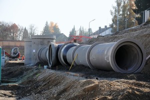  Nicht von der Stange: Der Lüftungskanal besteht aus einer Vielzahl von unterschiedlich langen Bauteilen und Passstücken 