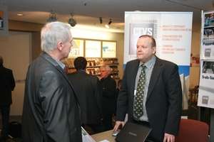  Philippe Bachelet am Stand von CTVS Sarl bei den 57. BetonTagen in der deutschen Stadt Neu-Ulm 