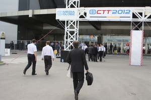  Seit dem Start im Jahr 2000 hat sich die CTT schnell zur wichtigsten Messe für Bau-Maschinen und -Technik für Russland und die GUS entwickeltwww.ctt-moscow.com 