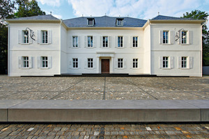  Classicistic beauty: The museum, built in 1841, following decades of use as a cinema theater, is today, as Museum Biedermann, once more a site of art 