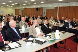  The German Precast Concrete Association (BDB) and the Quality Asso­ciation “Bund Güteschutz” met in Esslingen and decided to take on new ­opportunities together 