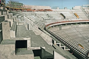  … wie diese Betonfertigteil-Tribünenstufen für die Allianz Arena in München 