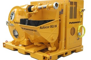  Abb. 1 Die Rotorbetonpumpe Autocor BQ 06 für den Einsatz im Fertigteilwerk.  