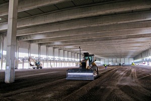  Nuspl recently constructed a binder form of 100 m length for the DHL logistics center in Obertshausen, the largest in all of Germany  