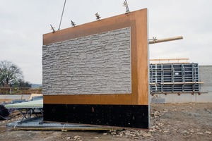  Strukturmatrize und Betonschalung wurden einsatzfertig aus einer Hand auf die Baustelle geliefert, inklusive Einsatz- und Taktplanung 