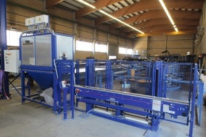  Following optimization: formwork transport system with cleaner and oiler for the side forms with integrated magnets and automated cleaning/oiling of the side forms and their transport from the demolding directly to the shuttering station 