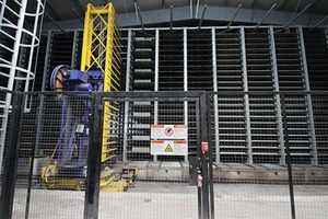  <div class="bildtext_en">The curing chamber consists of 16 chambers, which are able to accommodate 308 plates each with ­dimensions of 1,400 x 1,400 mm</div> 