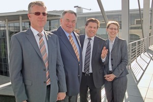  Abb. 1  Eduard Oswald (2. v.r.) im Gespräch mit BDB-Vertretern: Alexander Hieber, Reinhard Uhl und Anja Muschelknautz (von links nach rechts). 