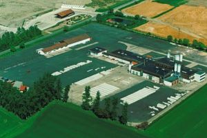  1View of the Profilbeton GmbH plant prior to erection of the new production hall 