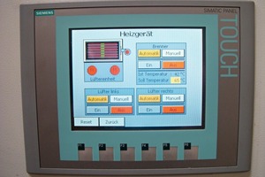  <span class="bildunterschrift_hervorgehoben">Fig. 2a</span> The heating unit is operated by means of a Simatic touch panel.<br /> 