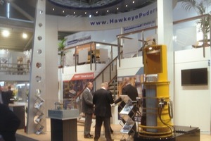  Abb. 4 Messestand von HawkeyePedershaab. 