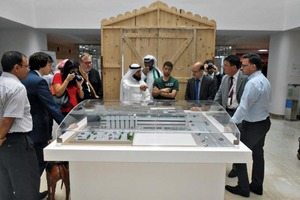  Am Rande der Messe wurde seitens der Staatlichen Dubai Elektrizitäts- und Wasserbehörde ein mit Platin ausgezeichnetes nachhaltiges Gebäudekonzept vorgestellt 