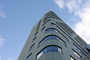  Textile-reinforced concrete facade of Leiden Community College (The Netherlands) 