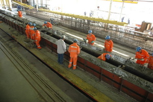  The concrete for the U-shaped girders is cast 