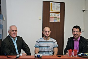  CEO Jiři Štrobl and Plant engineer Jakub Horák (Betonika Plus) in conversation with BFT-editor Silvio Schade (left to right) 