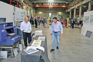  The CTG Lynx 420, also on display, gave a live demonstration of the printing process on sample slabs 