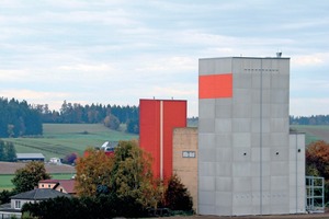  Overall view of the completed silo tower system 