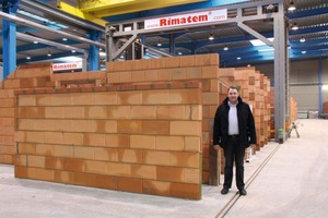  Fig. 2 Initially, the General Manager, Filip Despierre, was skeptical about the masonry plant but in the meantime he is excited about the efficiency of the same.  