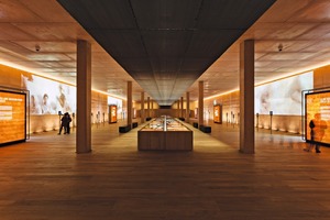  The exhibition hall ­fully in use 