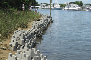  <div class="bildtext_en">The Oyster Castle units placed in shore areas</div> 
