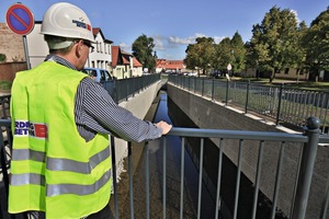  Berding Beton-Mitarbeiter Stefan Gercke überzeugt sich vor Ort von der ­gelungenen Umsetzung der Baumaßnahme 