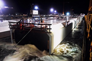  Das Trockendock in Sparrow’s Point wird nach Fertigstellung der Tunnelsegmente geflutet  