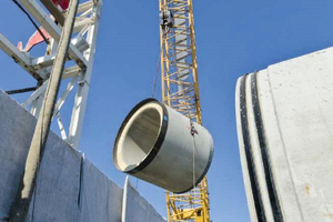  → Pipe-jacking construction site using large pipes made of reinforced concrete 