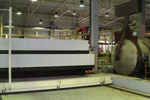  Fig. 10 The AAC cakes are autoclaved in horizontal position so that individual blocks stand on the autoclave pallet on their front-end, preventing them from sticking together during the autoclaving process.  