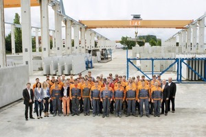  <div class="bildtext_en">BFE staff at the outdoor facility of the ­Erfurt headquarters</div> 