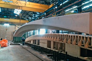  Abb. 2 Goosenbridge in ­Utrecht, Fertigteile: Romein Beton, NL, Materialentwicklung: G.tecz, Kassel 