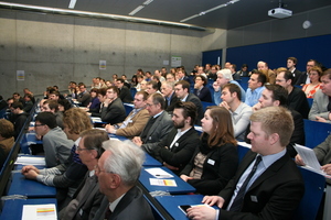  Der Hörsaal in der Hochschule Regensburg war während des gesamten Kolloquiums sehr gut besucht 