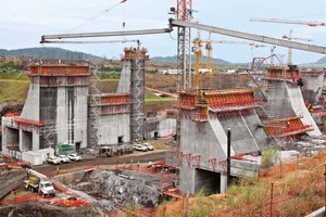  Beim Bau der Förderstation der Miraflores-Schleuse … 